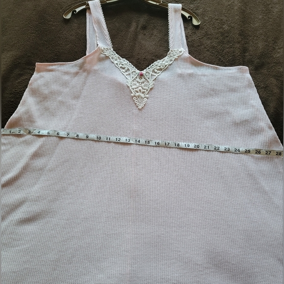 Plus size, women's nightie - Picture 7 of 10